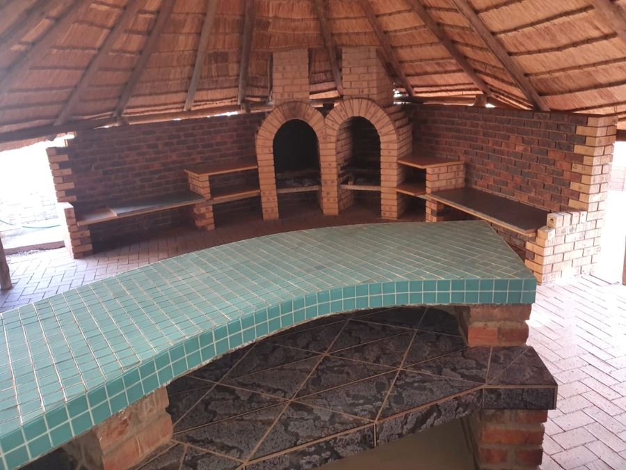 5 Bedroom Property for Sale in Cashan North West